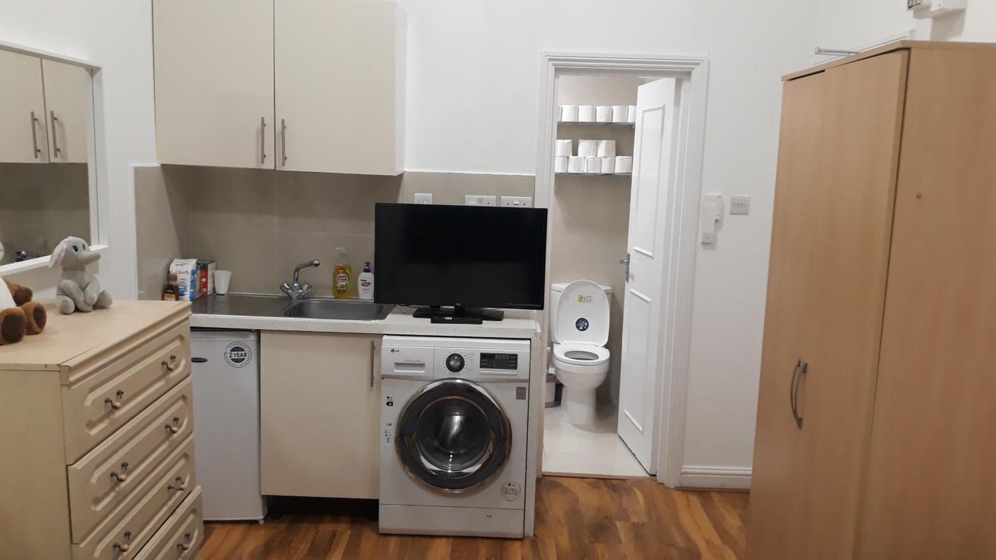 30 Willesden Lane Лондон Екстериор снимка
